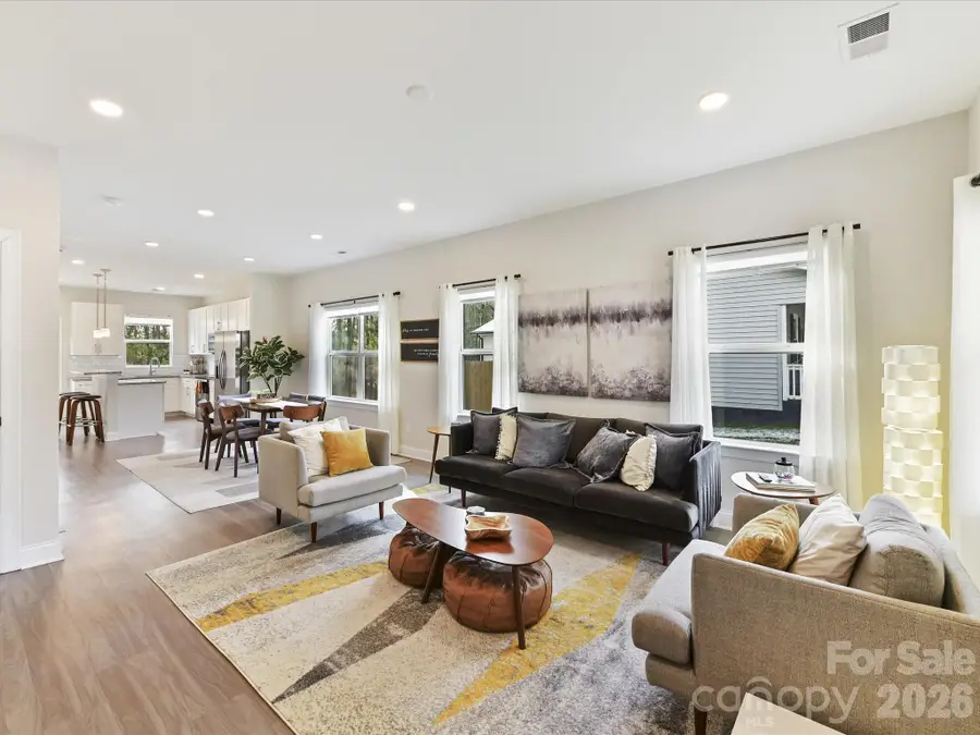 6400 Carver Boulevard, Charlotte, NC 28269 - #3