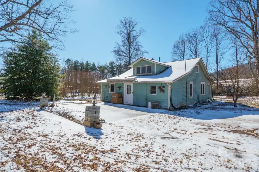 5394 S Nc 16 Business Hwy Drive, Maiden, NC 28650 - Image #2