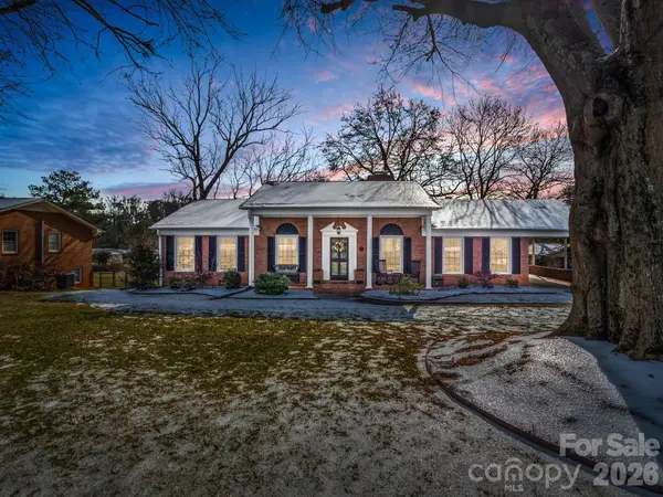 522 Country Club Circle, Shelby, NC 28150