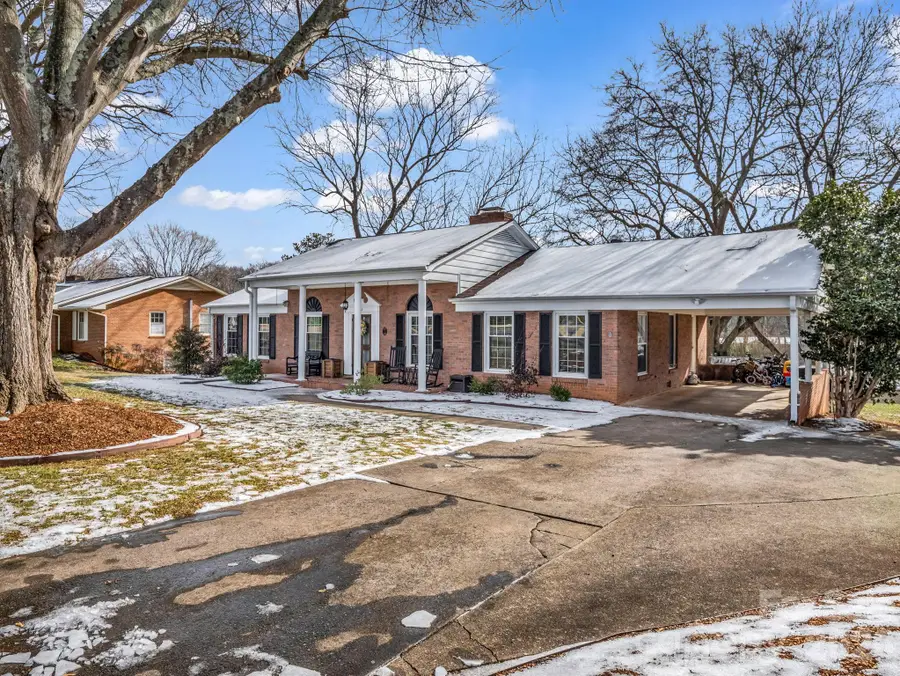 522 Country Club Circle, Shelby, NC 28150 - Image #2