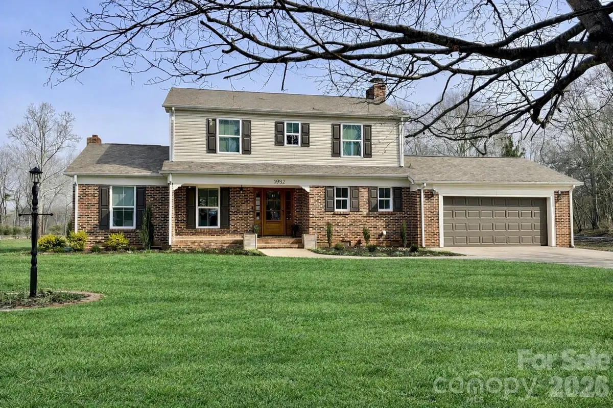 1982 Jim Mccarter Road N, Clover, SC 29710 - Image #1