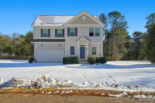 137 S Morvue Loop, Statesville, NC 28625