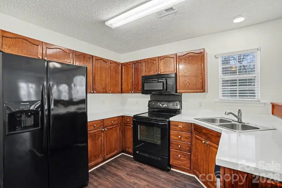 13316 Woodland Farm Drive, Charlotte, NC 28215 - Image #3