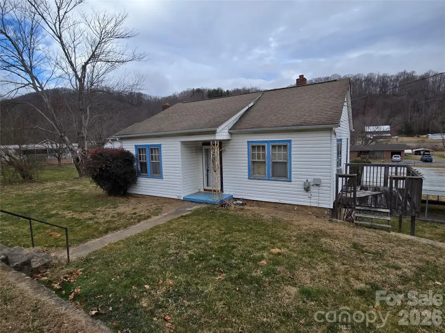 1084 Old Balsam Road, Waynesville, NC 28786 - #2