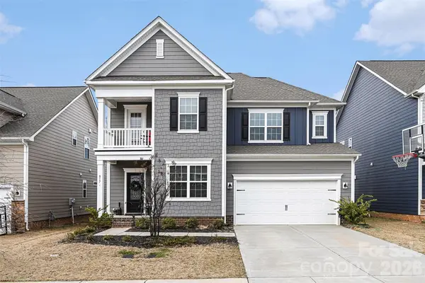 817 Deep River Way, Waxhaw, NC 28173