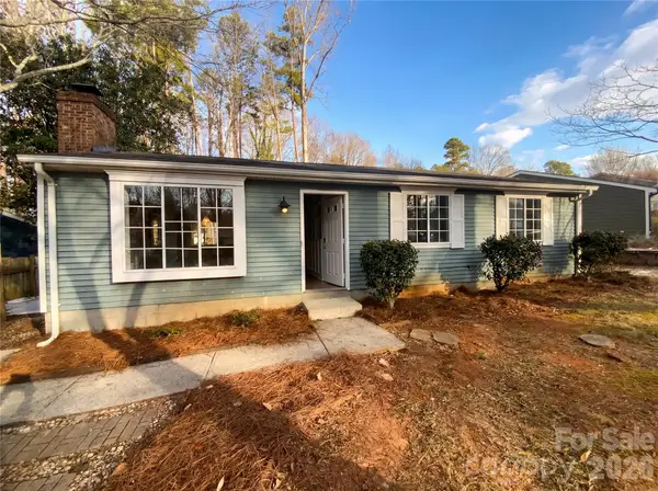 7932 Monfreya Court, Charlotte, NC 28212