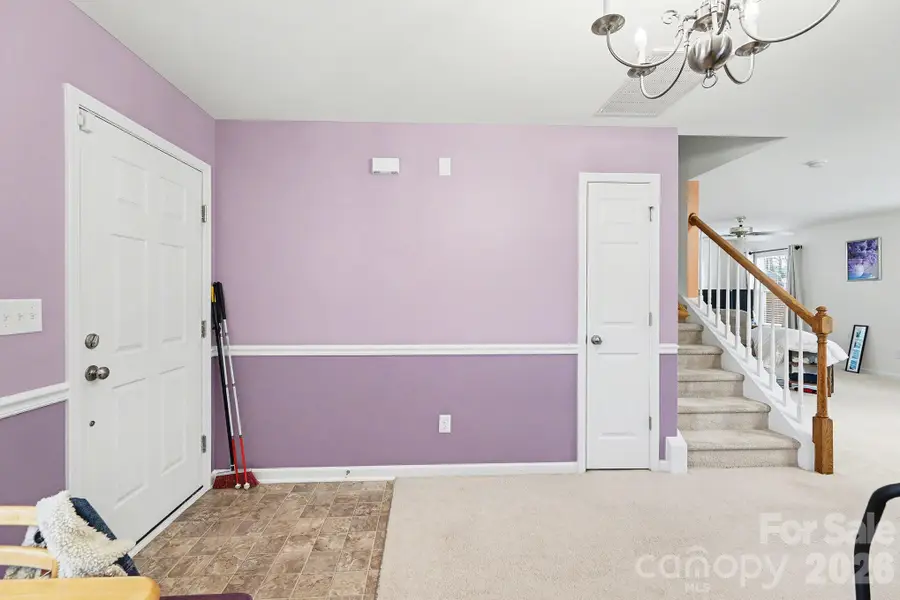 4022 Linsbury Court, Charlotte, NC 28213 - Image #2