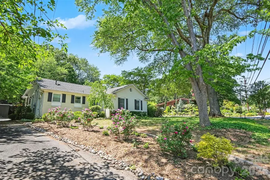 1800 Emerywood Drive, Charlotte, NC 28210 - #2