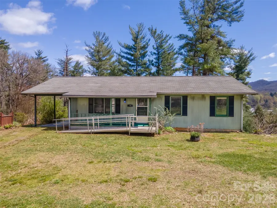 21 Queen Street, Sylva, NC 28779 - Image #3