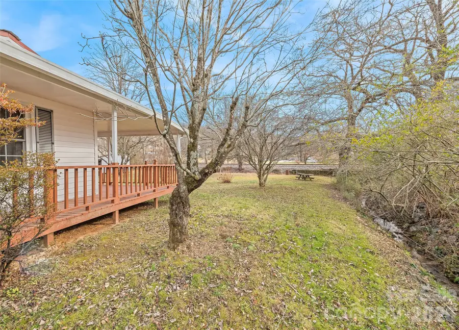 1124 Skyland Drive, Sylva, NC 28779 - Image #3