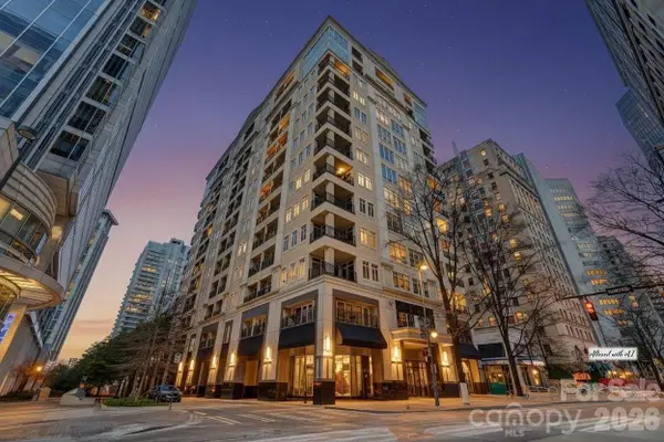 230 S Tryon Street #1001, Charlotte, NC 28202