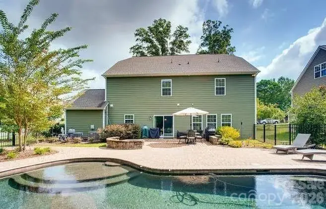 2404 Hamlet Court, Matthews, NC 28105 - Image #2