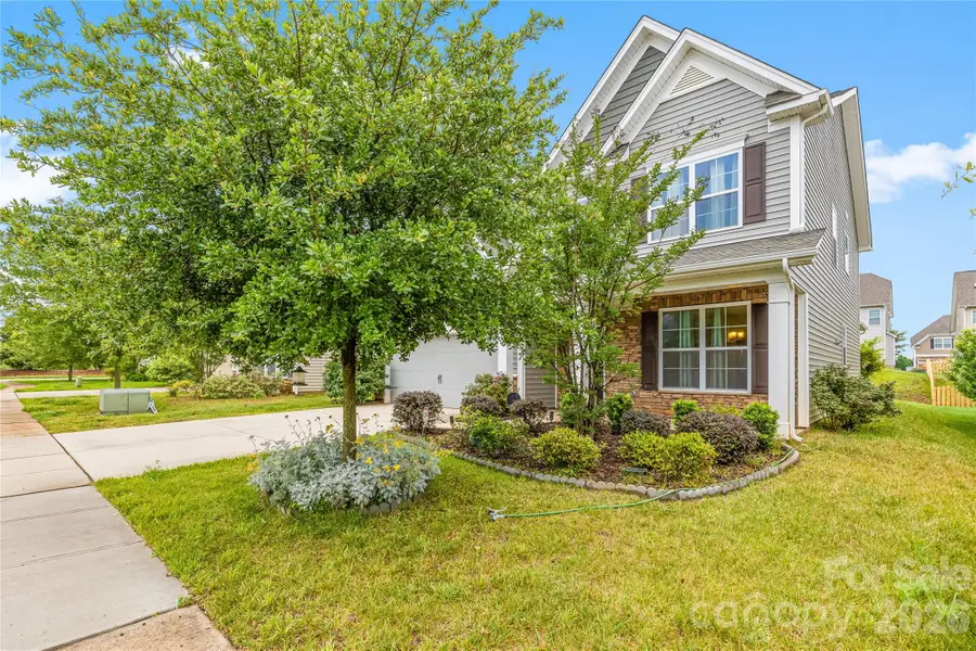 8813 Douglas Palace Court, Charlotte, NC 28278 - #2