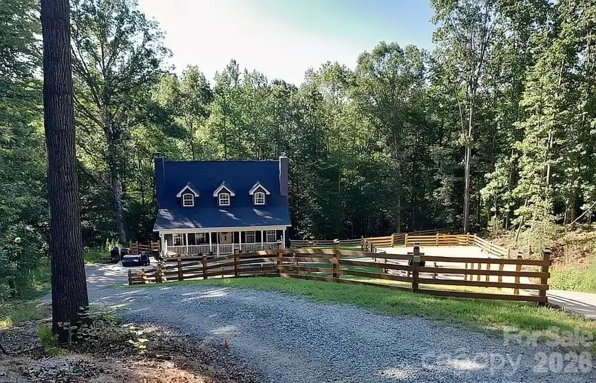 239 Old Lion Road, Statesville, NC 28625 - Image #1