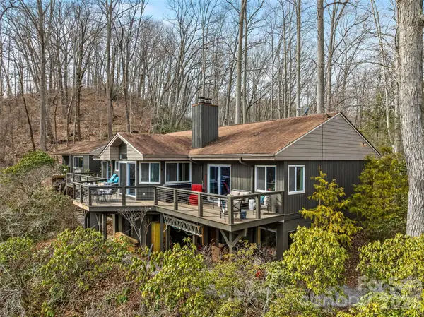 198 Brooks Branch Road, Leicester, NC 28748