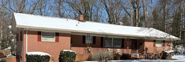 701 E Oakwood Avenue, Albemarle, NC 28001