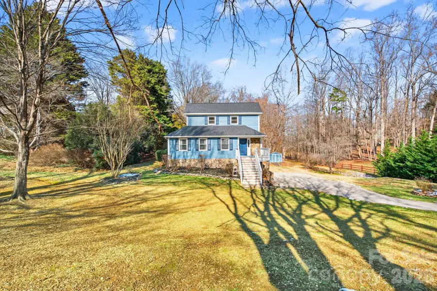 4711 Mountain Point Lane, Charlotte, NC 28216 - #2