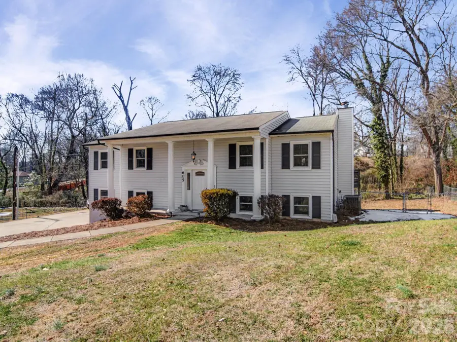 605 Spring Street, Mount Holly, NC 28120 - #2