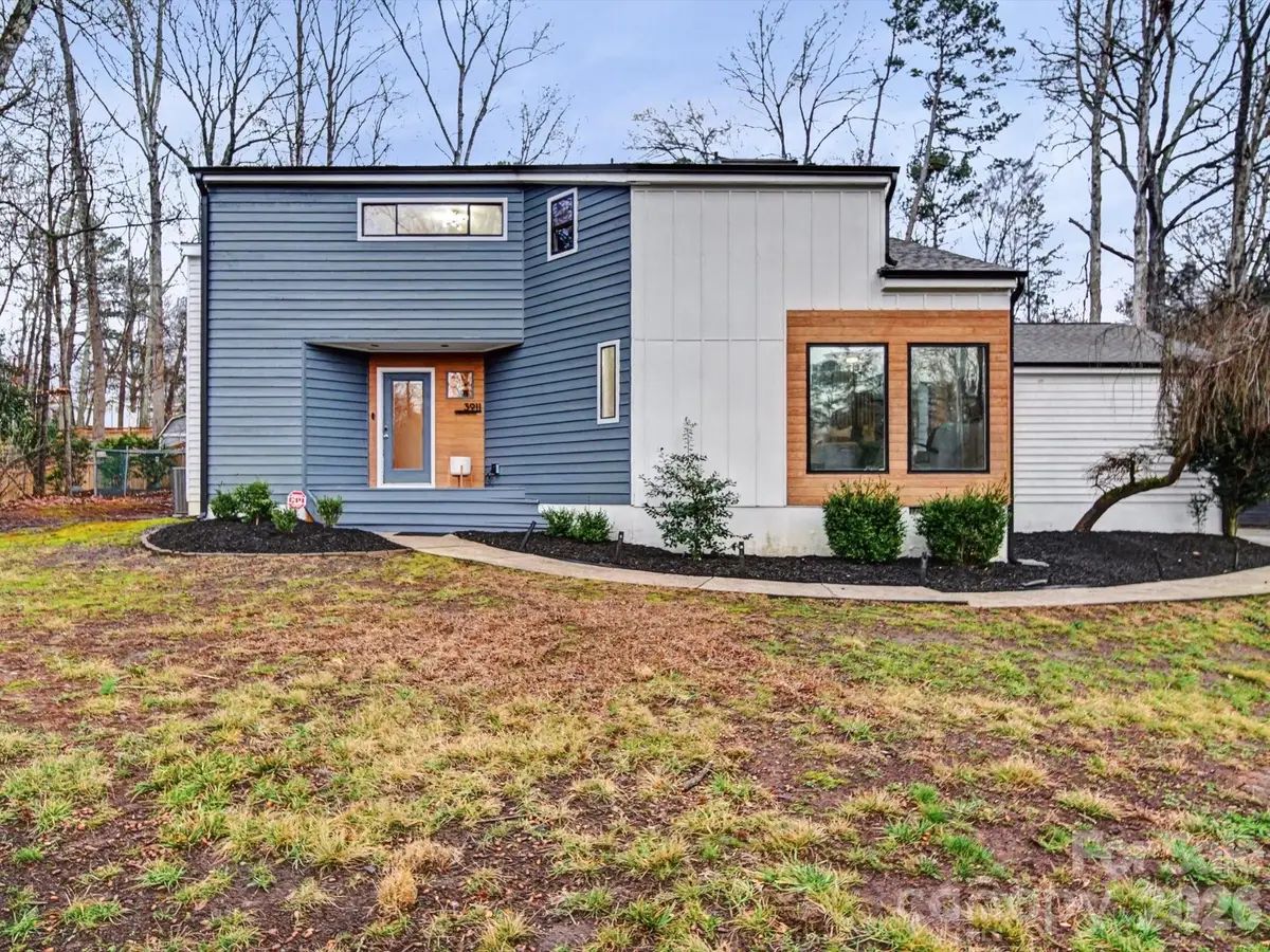 3911 Windwood Circle, Charlotte, NC 28226 - Image #1