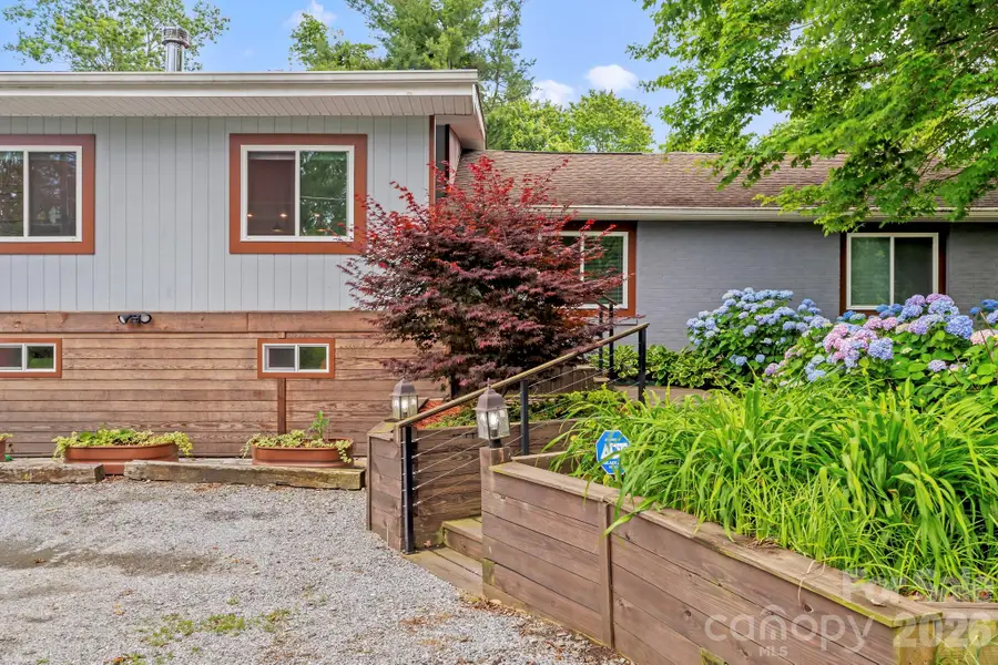 419 E Blue Ridge Road, East Flat Rock, NC 28726 - #3