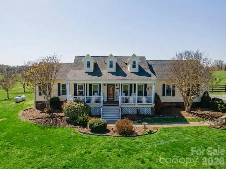 2877 Cabin Creek Drive, Catawba, NC 28609 - Image #3