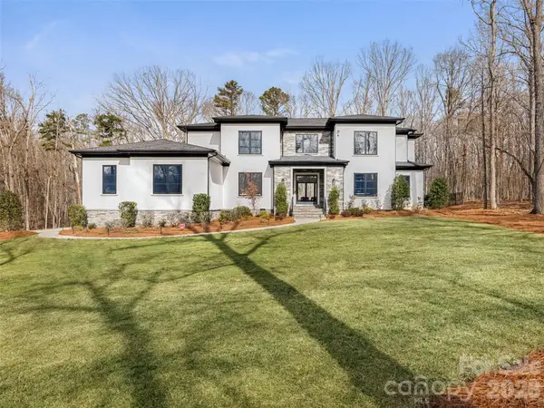 6017 Oxfordshire Road, Waxhaw, NC 28173