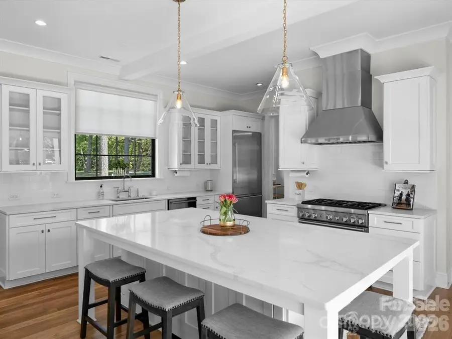 814 Bertonley Avenue, Charlotte, NC 28211 - Image #3