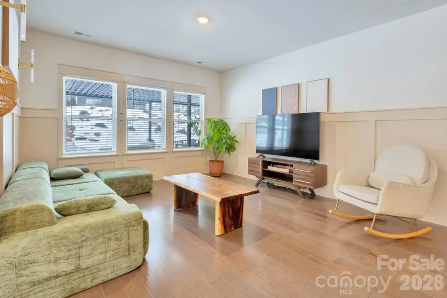 6415 Barcelona Way, Charlotte, NC 28214 - Image #2