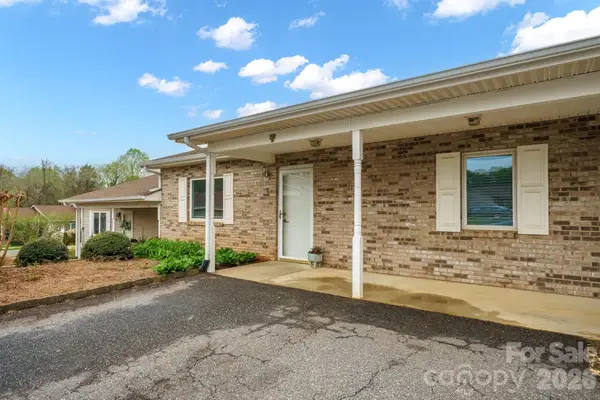 505 2nd Street Place Ne #B2, Conover, NC 28613