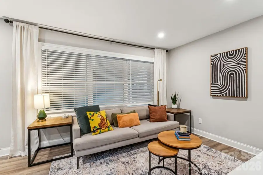 2000 Patio Court #119, Charlotte, NC 28205 - Image #3