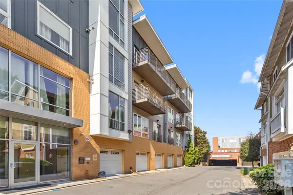 300 Magnolia Avenue #202, Charlotte, NC 28203