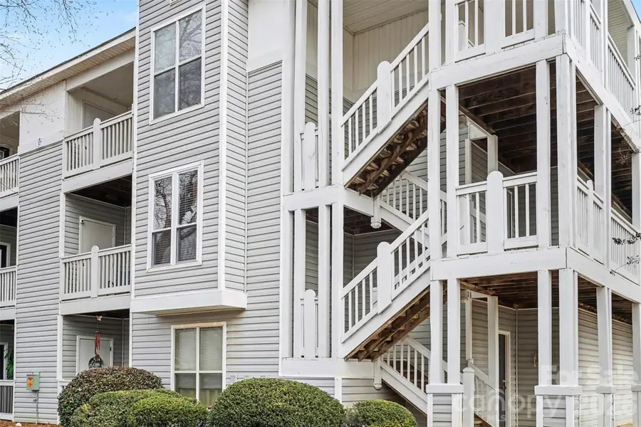 37 Hamiltons Harbor Drive #613, Lake Wylie, SC 29710 - Image #2