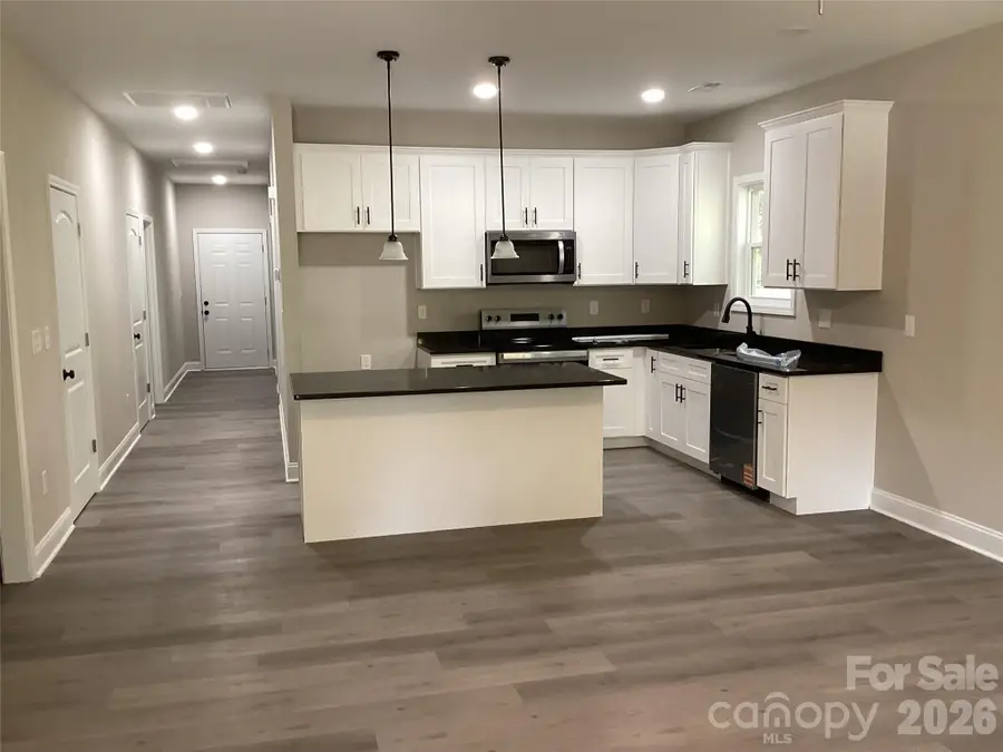 2560 S Jake Alexander Boulevard S #4, Salisbury, NC 28146 - Image #3