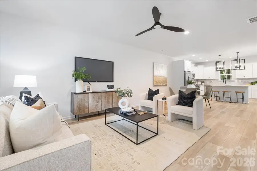 6428 Charcon Court, Charlotte, NC 28213 - Image #2