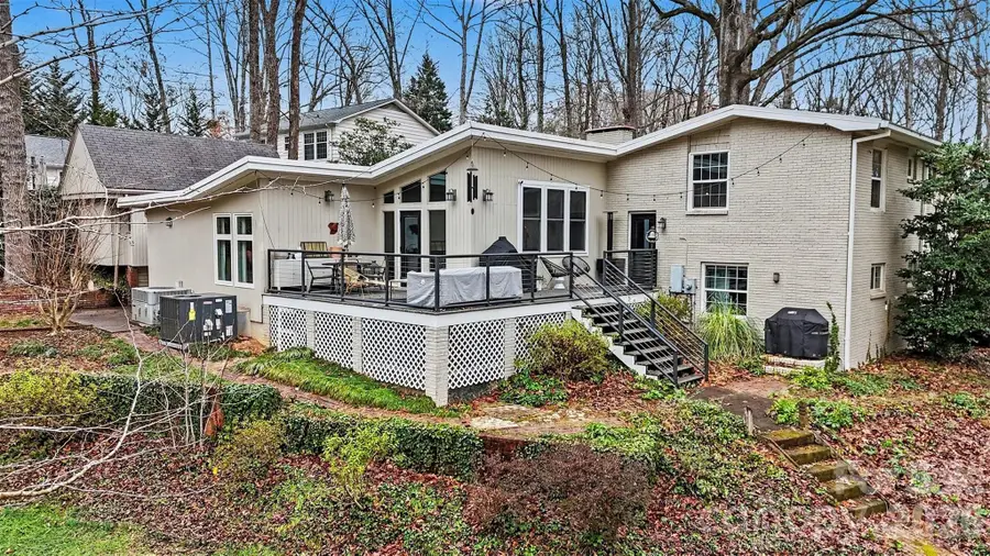 440 Bubbling Well Road, Matthews, NC 28105 - Image #3