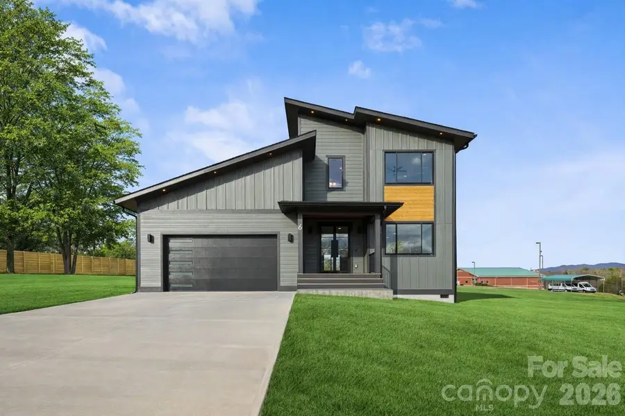 6 Scott Meadows Drive #33, Asheville, NC 28806 - #2