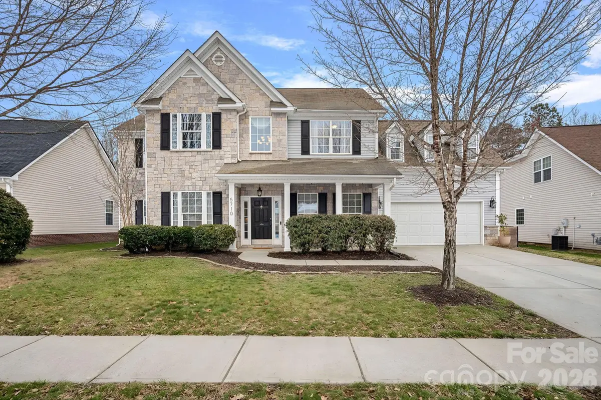 5710 Kirkwynd Commons Drive, Charlotte, NC 28278 - Image #1