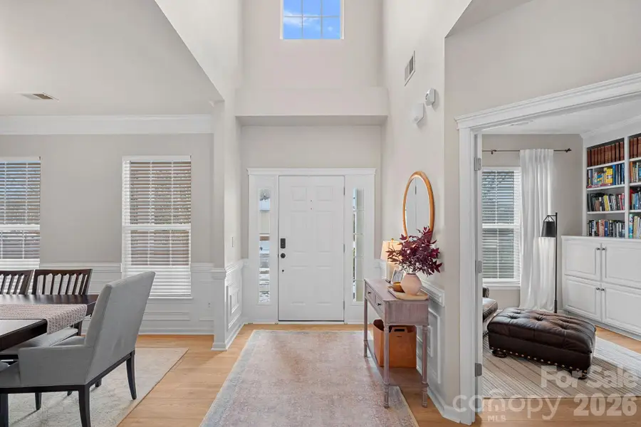 5710 Kirkwynd Commons Drive, Charlotte, NC 28278 - Image #2