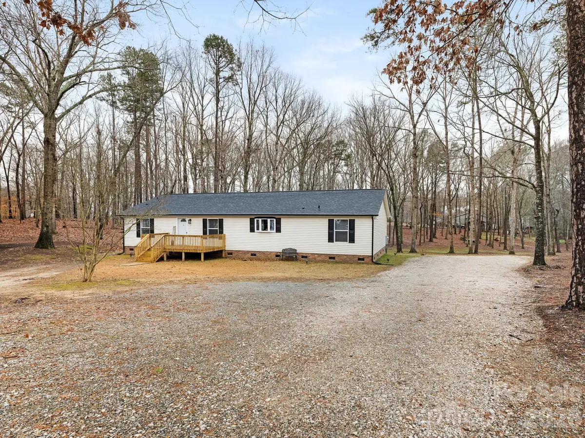 2219 Wade Funderburk Road, Pageland, SC 29728 - Image #1