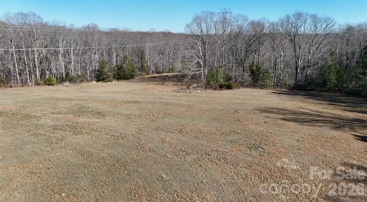 996 Split Trail Road, Clover, SC 29710 - Image #1