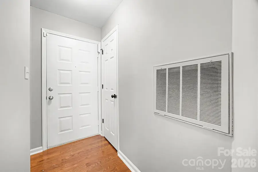 232 Queens Road, Charlotte, NC 28204 - Image #3