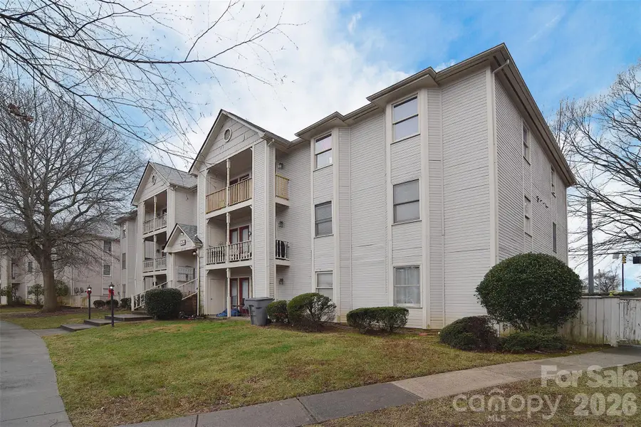 6120 Meadow Rose Lane, Charlotte, NC 28215 - #2