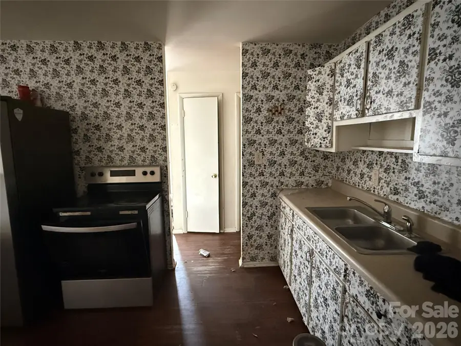 2732 Alleghany Street, Charlotte, NC 28208 - Image #3