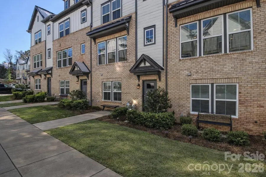 612 Tudor Park Way, Charlotte, NC 28211 - Image #3