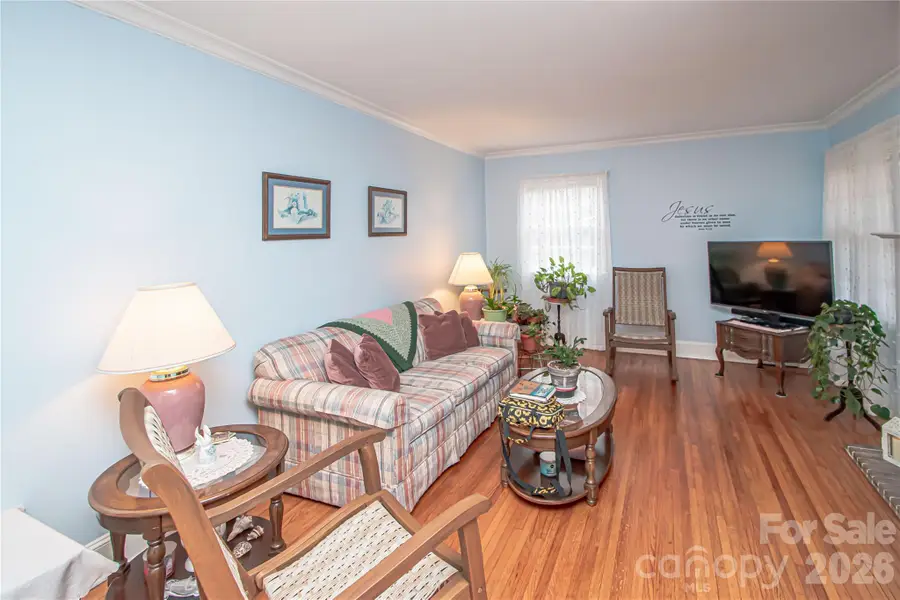 7218 Lakeside Drive N, Charlotte, NC 28212 - Image #2