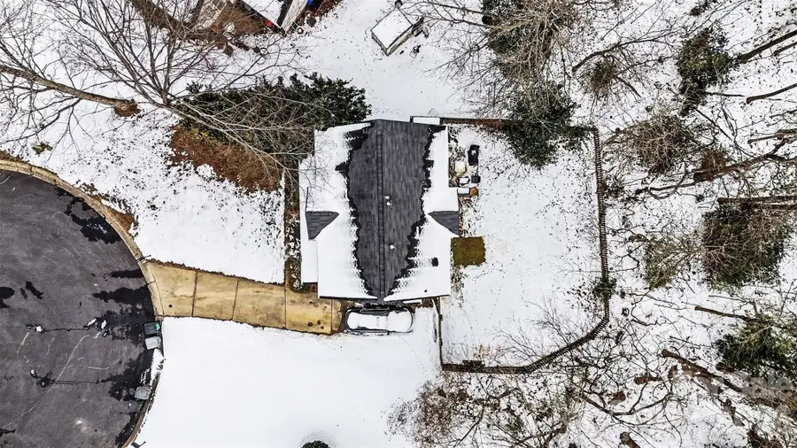 6323 Pine Hollow Drive, Charlotte, NC 28212 - Image #3