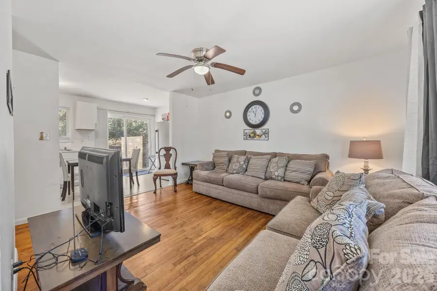 532 Blendwood Drive, Charlotte, NC 28215 - #2