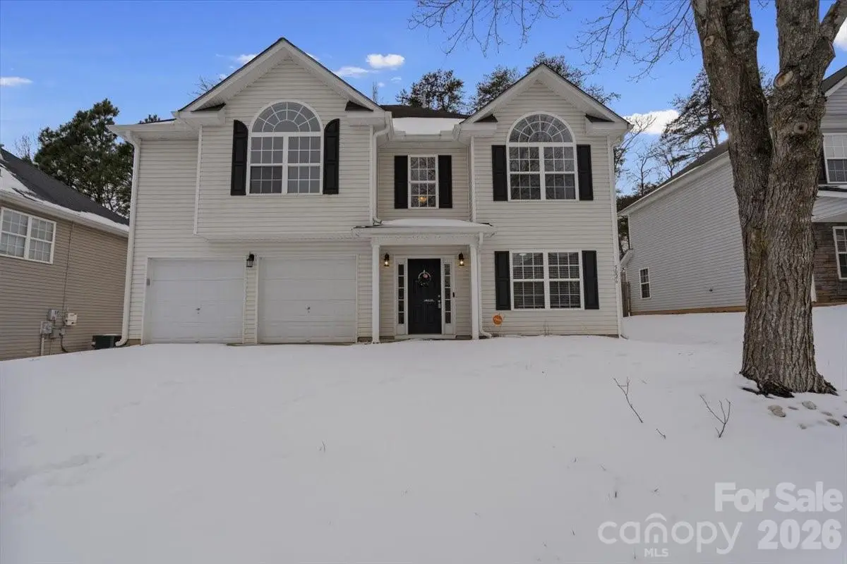 5026 Wicklow Drive, Gastonia, NC 28054 - Image #1