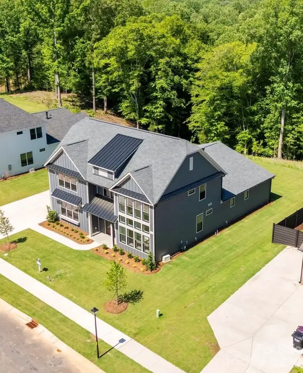 1021 Courtney Lane #17, Wesley Chapel, NC 28173