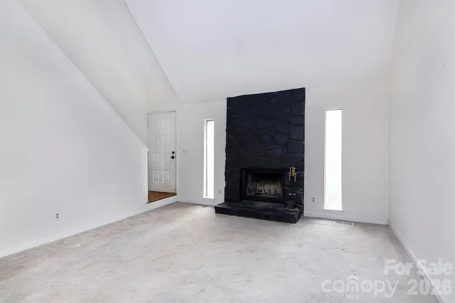 8401 Barncliff Road, Charlotte, NC 28227 - Image #3